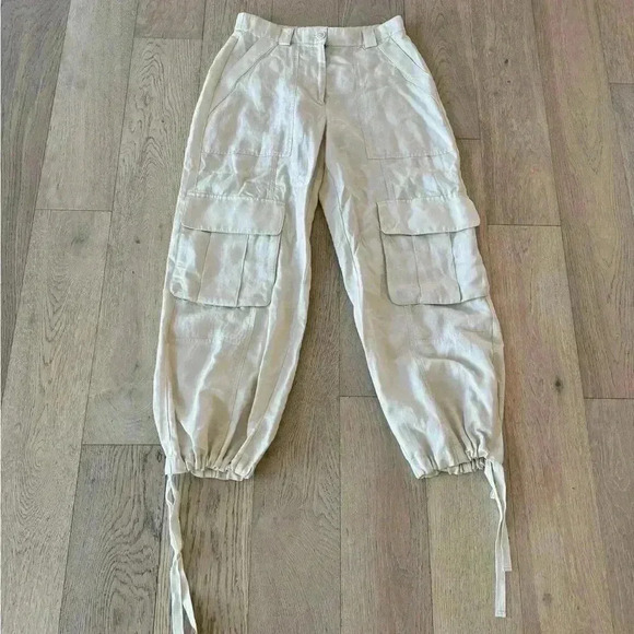 Abercrombie & Fitch Oversized Cargo Pant Cream Size 6s - Picture 1 of 6